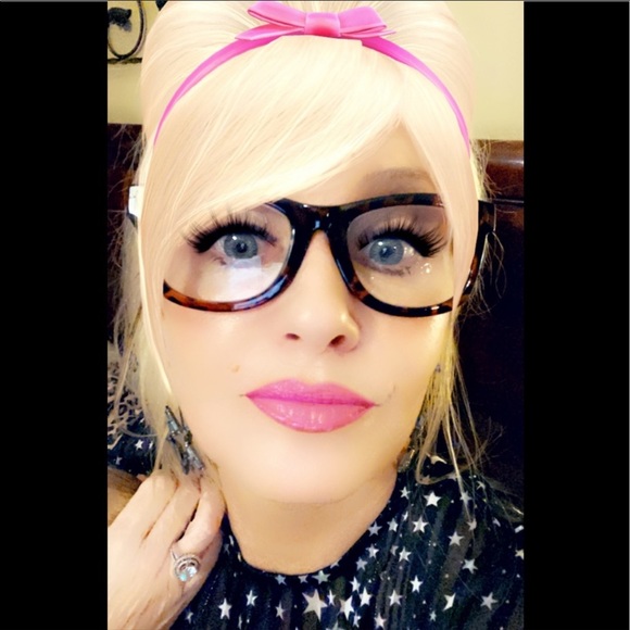 New!  Betsy Johnson Blue Light readers - rare! - Picture 3 of 7